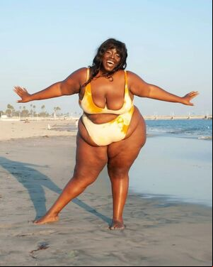 Fat black lady in bikini